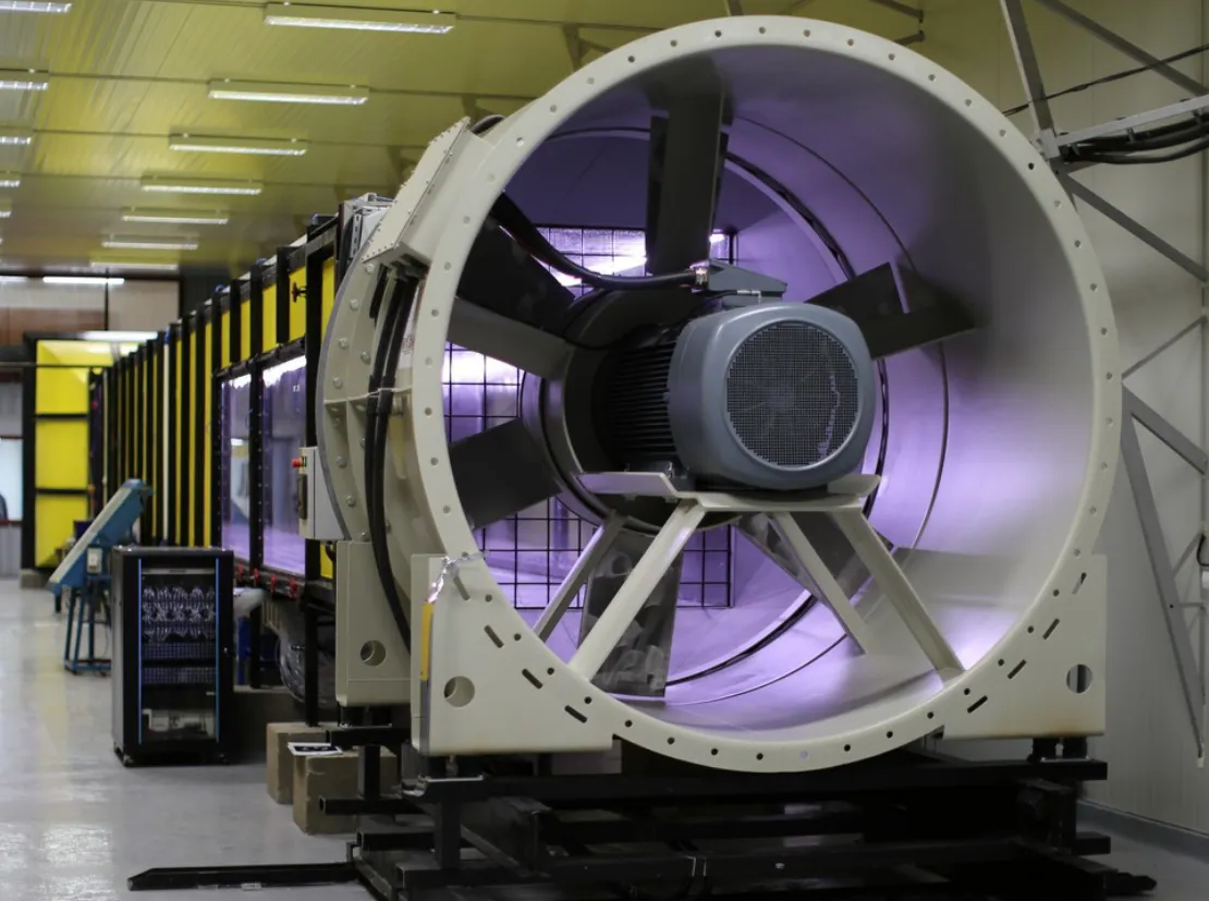 Modernizarea tunelului aerodinamic din Laboratorul de Ingineria Vantului